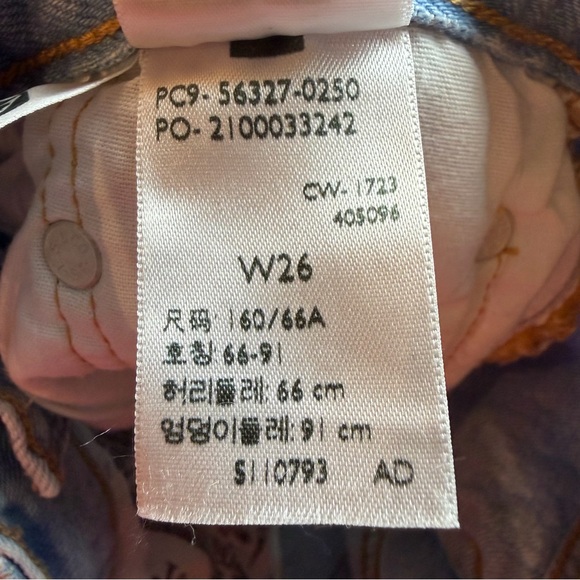 Levi's 501 High Waist Frayed Hem Cut Off Blue Jean Shorts 56327-0113 Size 26 - Picture 4 of 8